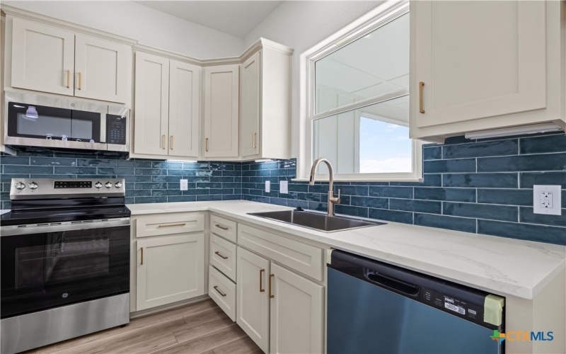 1835 Ember Drive, Temple, TX 76502, 4 Bedrooms Bedrooms, ,3 BathroomsBathrooms,Residential,For Sale,1835 Ember Drive,0,602475