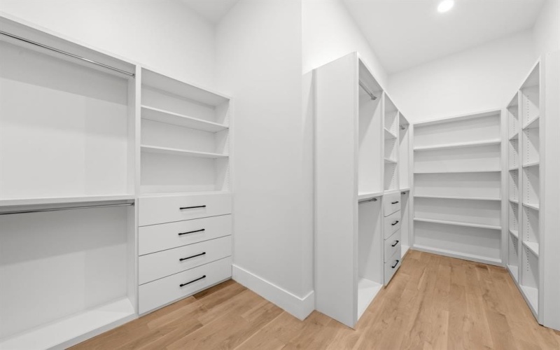 3115 GIBBS WILLIAMS Road, Dallas, TX 75233, 3 Bedrooms Bedrooms, ,3 BathroomsBathrooms,Residential,For Sale,3115 GIBBS WILLIAMS Road,0,21156391