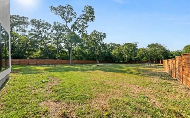 3115 GIBBS WILLIAMS Road, Dallas, TX 75233, 3 Bedrooms Bedrooms, ,3 BathroomsBathrooms,Residential,For Sale,3115 GIBBS WILLIAMS Road,0,21156391