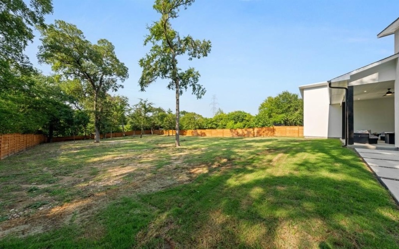 3115 GIBBS WILLIAMS Road, Dallas, TX 75233, 3 Bedrooms Bedrooms, ,3 BathroomsBathrooms,Residential,For Sale,3115 GIBBS WILLIAMS Road,0,21156391