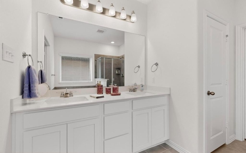 1721 RUSHPEA Drive, Royse City, TX 75189, 4 Bedrooms Bedrooms, ,2 BathroomsBathrooms,Residential,For Sale,1721 RUSHPEA Drive,0,21158239