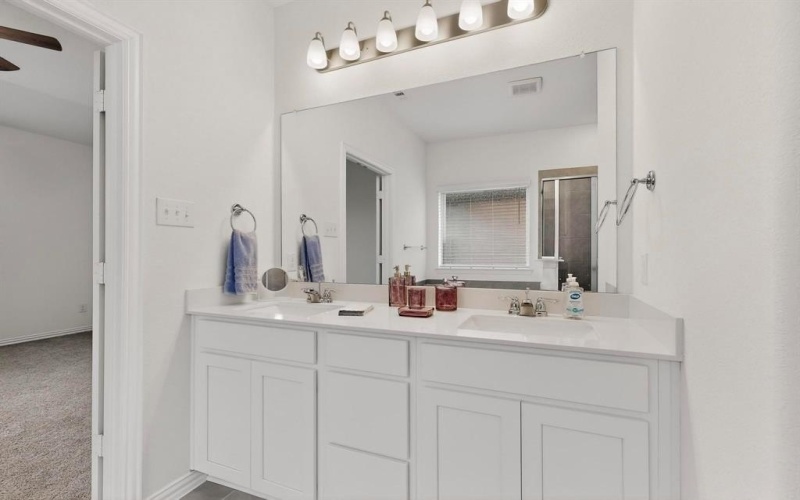 1721 RUSHPEA Drive, Royse City, TX 75189, 4 Bedrooms Bedrooms, ,2 BathroomsBathrooms,Residential,For Sale,1721 RUSHPEA Drive,0,21158239