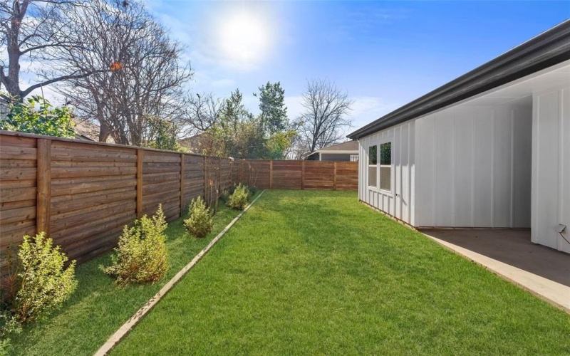 1638 Garden Drive, Dallas, TX 75215, 4 Habitaciones Habitaciones , ,2 BañosBaños,Residential,En Venta,1638 Garden Drive,0,21158245