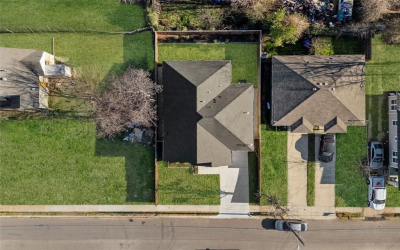 1638 Garden Drive, Dallas, TX 75215, 4 Habitaciones Habitaciones , ,2 BañosBaños,Residential,En Venta,1638 Garden Drive,0,21158245