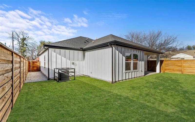 1638 Garden Drive, Dallas, TX 75215, 4 Habitaciones Habitaciones , ,2 BañosBaños,Residential,En Venta,1638 Garden Drive,0,21158245