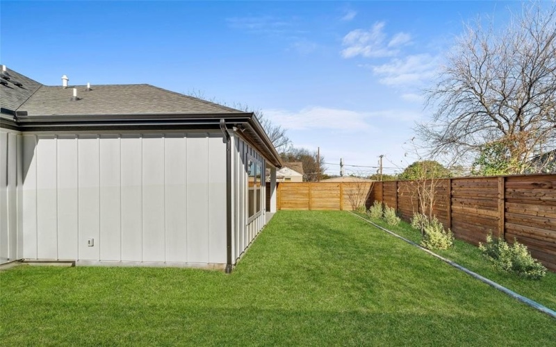 1638 Garden Drive, Dallas, TX 75215, 4 Habitaciones Habitaciones , ,2 BañosBaños,Residential,En Venta,1638 Garden Drive,0,21158245