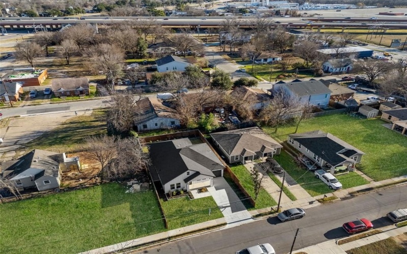 1638 Garden Drive, Dallas, TX 75215, 4 Habitaciones Habitaciones , ,2 BañosBaños,Residential,En Venta,1638 Garden Drive,0,21158245