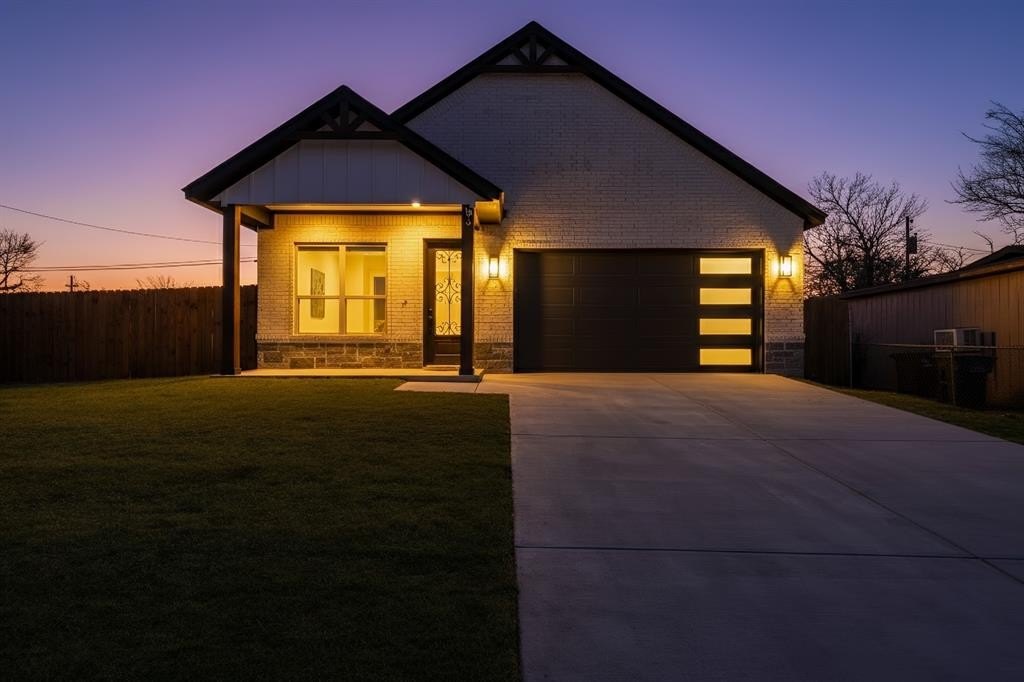 3401 S Hughes Avenue, Fort Worth, TX 76119, 4 Bedrooms Bedrooms, ,2 BathroomsBathrooms,Residential,For Sale,3401 S Hughes Avenue,0,21158437