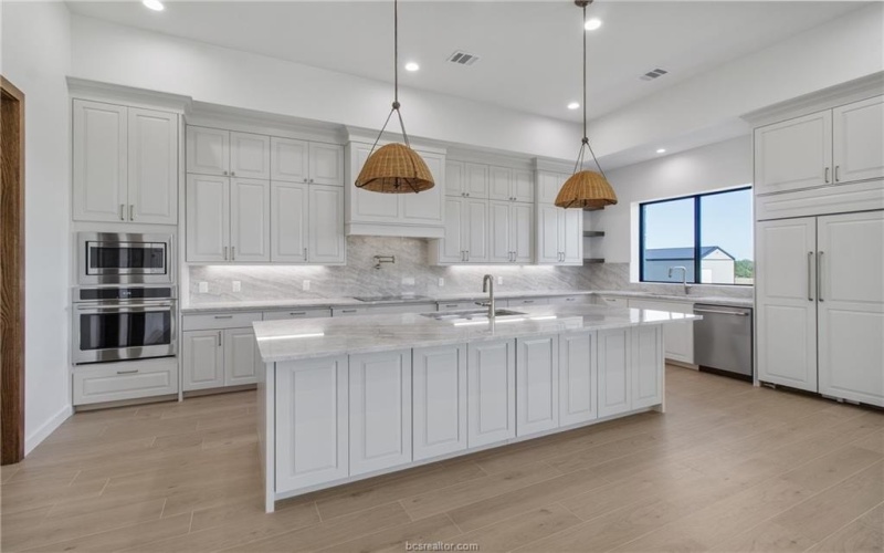 4558 Hicks Lane, College Station, TX 77845, 4 Bedrooms Bedrooms, ,5 BathroomsBathrooms,Residential,For Sale,4558 Hicks Lane,0,26000780