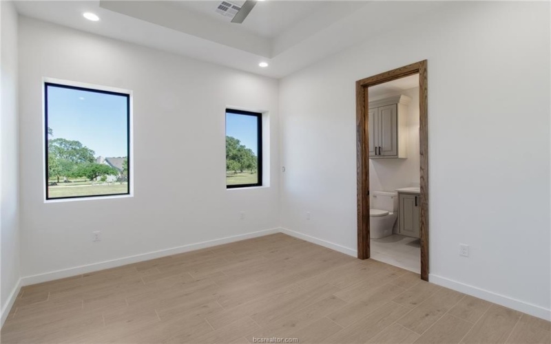 4558 Hicks Lane, College Station, TX 77845, 4 Bedrooms Bedrooms, ,5 BathroomsBathrooms,Residential,For Sale,4558 Hicks Lane,0,26000780