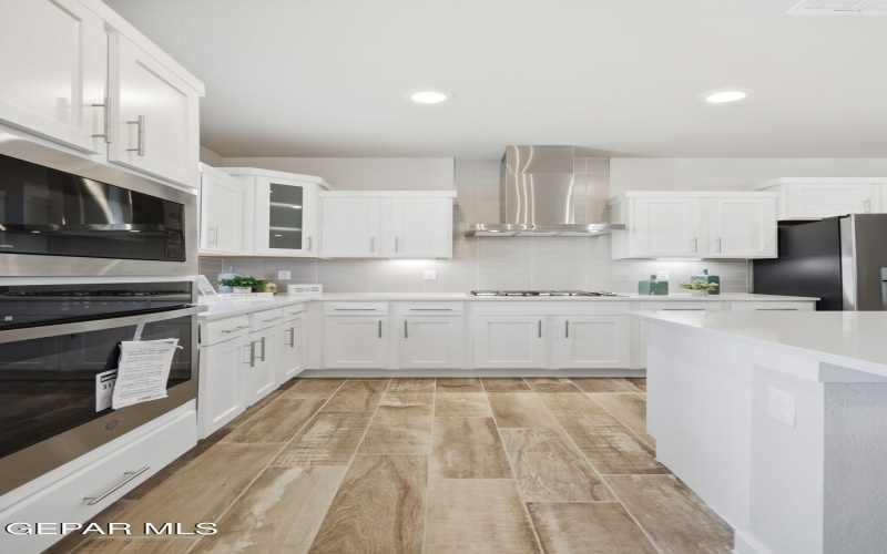 11868 Malecon Place, El Paso, TX 79934, 3 Habitaciones Habitaciones , ,1 BañoBaños,Residential,En Venta,11868 Malecon Place,0,936939