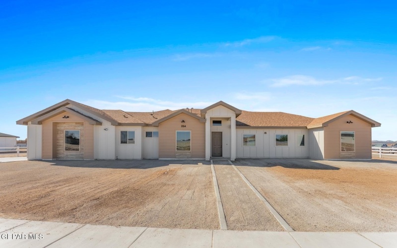 224 RANCHO VIEJO Drive, El Paso, TX 79927, 4 Habitaciones Habitaciones , ,3 BañosBaños,Residential,En Venta,224 RANCHO VIEJO Drive,0,936941