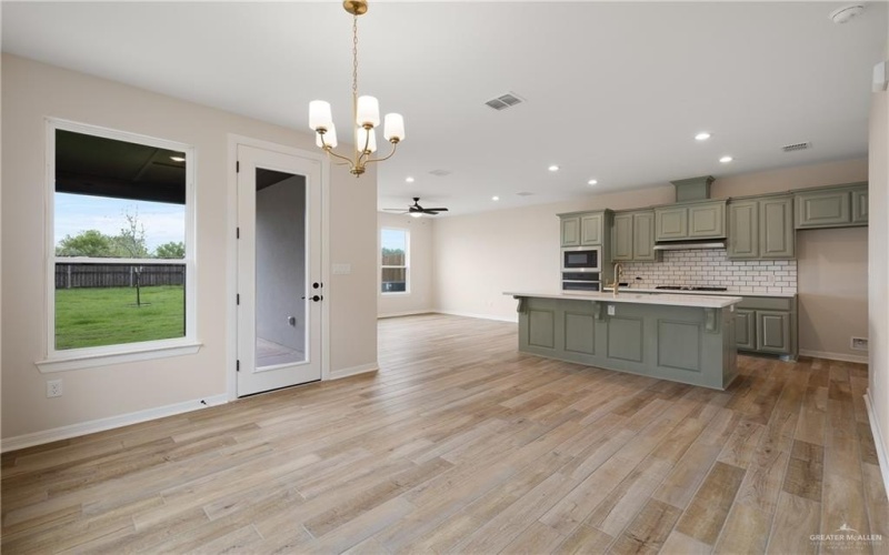 10317 N 15th Street, McAllen, TX 78504, 3 Bedrooms Bedrooms, ,2 BathroomsBathrooms,Residential,For Sale,10317 N 15th Street,0,492269