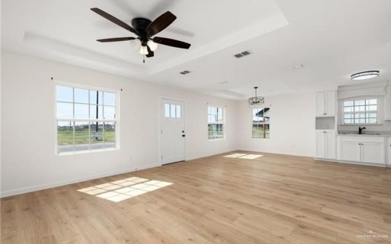 224 Contento Avenue, Donna, TX 78537, 3 Bedrooms Bedrooms, ,2 BathroomsBathrooms,Residential,For Sale,224 Contento Avenue,0,492782