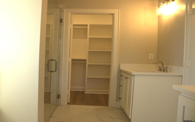 3022 Guinn Farms, Tyler, TX 75707, 3 Habitaciones Habitaciones , ,2 BañosBaños,Residential,En Venta,3022 Guinn Farms,0,26001035