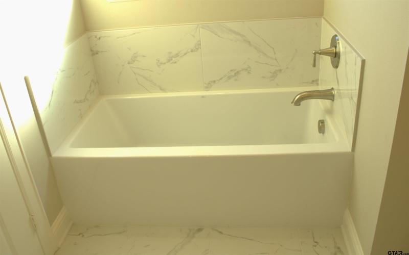 3022 Guinn Farms, Tyler, TX 75707, 3 Habitaciones Habitaciones , ,2 BañosBaños,Residential,En Venta,3022 Guinn Farms,0,26001035