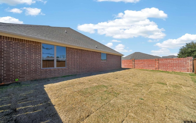 3022 Guinn Farms, Tyler, TX 75707, 3 Habitaciones Habitaciones , ,2 BañosBaños,Residential,En Venta,3022 Guinn Farms,0,26001035