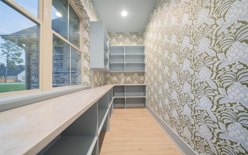 120 Waterfowl, Longview, TX 75602, 4 Bedrooms Bedrooms, ,3 BathroomsBathrooms,Residential,For Sale,120 Waterfowl,0,20260444