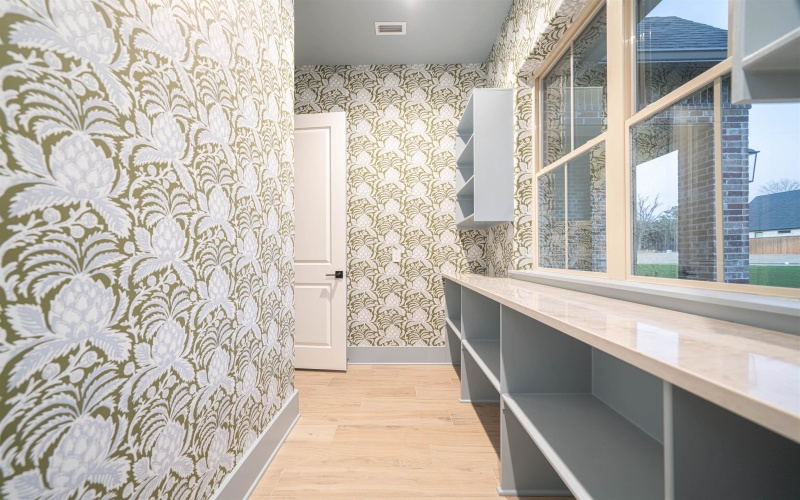 120 Waterfowl, Longview, TX 75602, 4 Bedrooms Bedrooms, ,3 BathroomsBathrooms,Residential,For Sale,120 Waterfowl,0,20260444