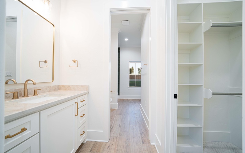 120 Waterfowl, Longview, TX 75602, 4 Bedrooms Bedrooms, ,3 BathroomsBathrooms,Residential,For Sale,120 Waterfowl,0,20260444