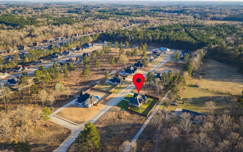 120 Waterfowl, Longview, TX 75602, 4 Bedrooms Bedrooms, ,3 BathroomsBathrooms,Residential,For Sale,120 Waterfowl,0,20260444