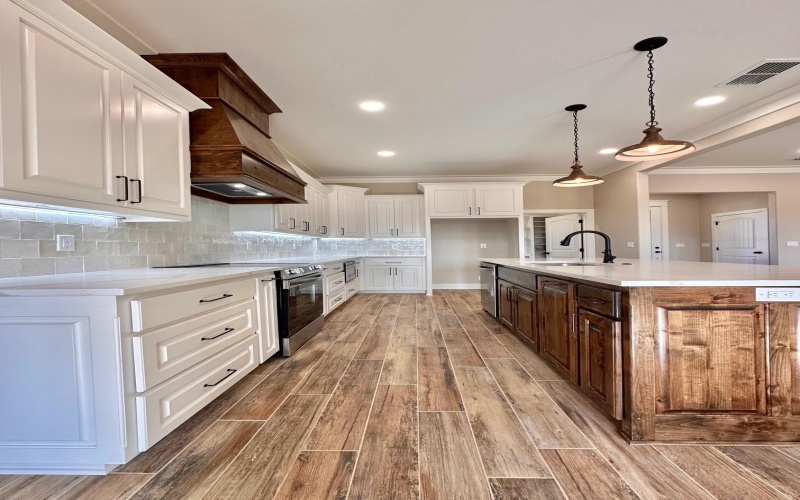 195 Clara Ln, Kilgore, TX 75662, 4 Bedrooms Bedrooms, ,2 BathroomsBathrooms,Residential,For Sale,195 Clara Ln,0,20260448