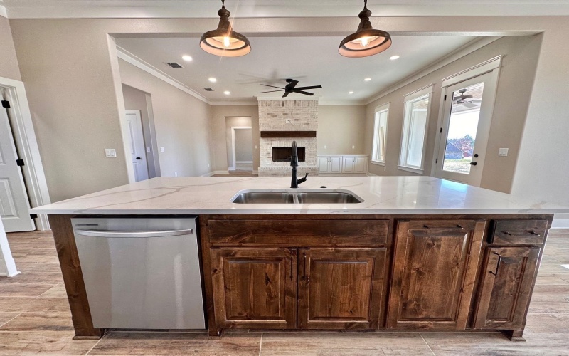 195 Clara Ln, Kilgore, TX 75662, 4 Bedrooms Bedrooms, ,2 BathroomsBathrooms,Residential,For Sale,195 Clara Ln,0,20260448