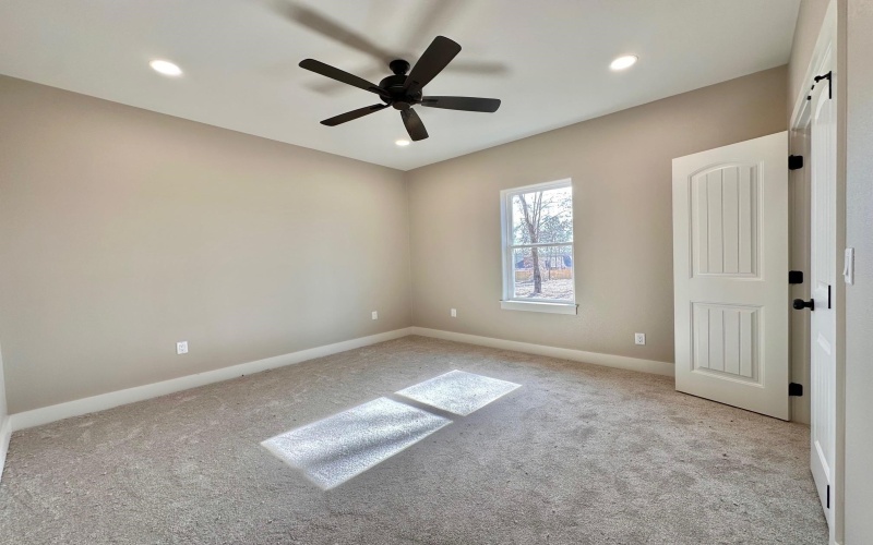 195 Clara Ln, Kilgore, TX 75662, 4 Bedrooms Bedrooms, ,2 BathroomsBathrooms,Residential,For Sale,195 Clara Ln,0,20260448