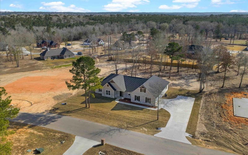 195 Clara Ln, Kilgore, TX 75662, 4 Bedrooms Bedrooms, ,2 BathroomsBathrooms,Residential,For Sale,195 Clara Ln,0,20260448