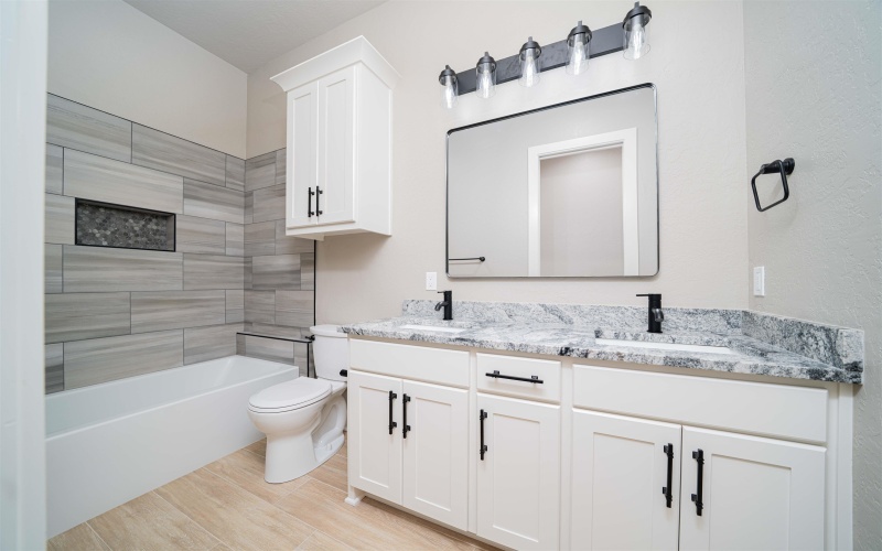 3904 French Dr, Longview, TX 75604, 3 Bedrooms Bedrooms, ,2 BathroomsBathrooms,Residential,For Sale,3904 French Dr,0,20260462