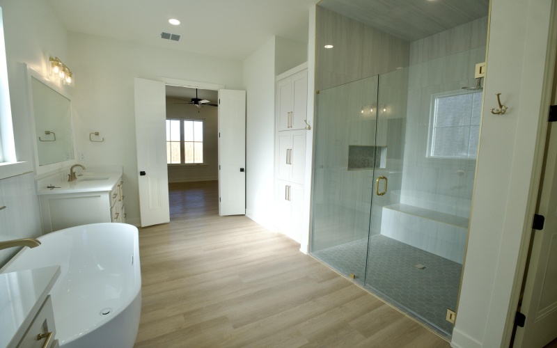 13806 Utica Avenue, Lubbock, TX 79424, 4 Habitaciones Habitaciones , ,3 BañosBaños,Residential,En Venta,13806 Utica Avenue,0,202601024