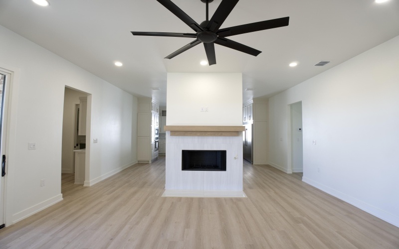 13806 Utica Avenue, Lubbock, TX 79424, 4 Habitaciones Habitaciones , ,3 BañosBaños,Residential,En Venta,13806 Utica Avenue,0,202601024