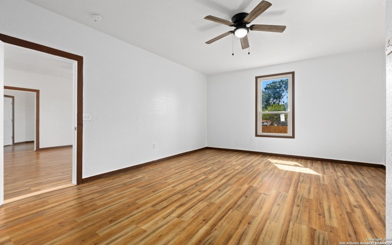 10235 Old Corpus Christi, San Antonio, TX 78223, 3 Bedrooms Bedrooms, ,2 BathroomsBathrooms,Residential,For Sale,10235 Old Corpus Christi,0,1935220