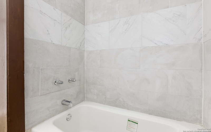 10235 Old Corpus Christi, San Antonio, TX 78223, 3 Bedrooms Bedrooms, ,2 BathroomsBathrooms,Residential,For Sale,10235 Old Corpus Christi,0,1935220