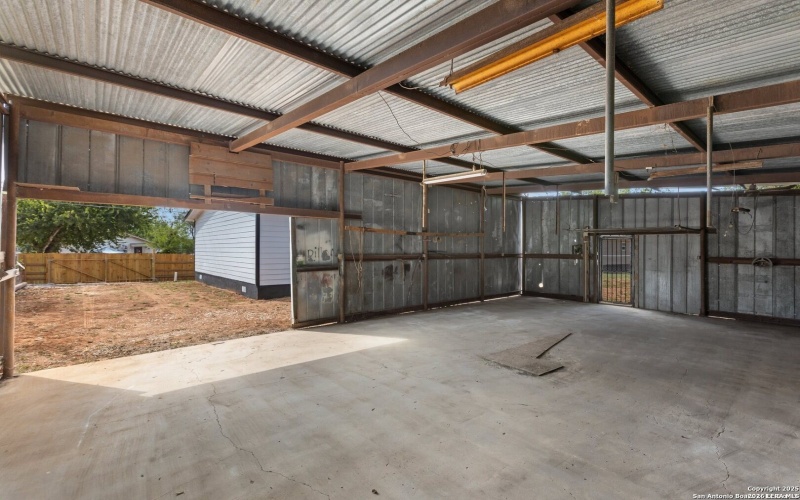 10235 Old Corpus Christi, San Antonio, TX 78223, 3 Bedrooms Bedrooms, ,2 BathroomsBathrooms,Residential,For Sale,10235 Old Corpus Christi,0,1935220