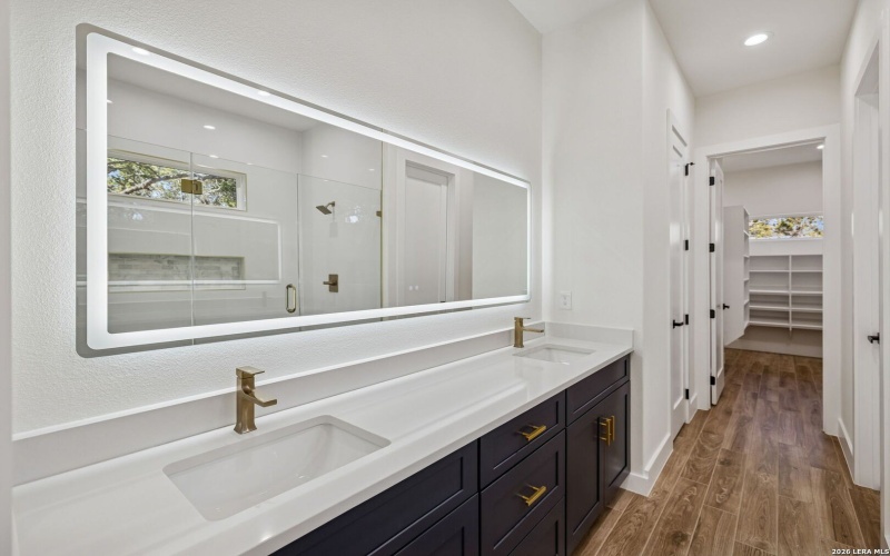 290 Restless Wind, Spring Branch, TX 78070, 4 Habitaciones Habitaciones , ,3 BañosBaños,Residential,En Venta,290 Restless Wind,0,1935381