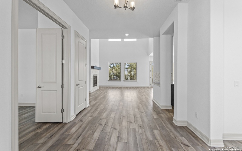 27229 Montana, San Antonio, TX 78260, 4 Habitaciones Habitaciones , ,3 BañosBaños,Residential,En Venta,27229 Montana,0,1935483