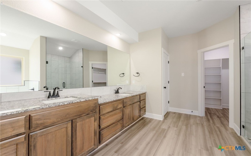 2123 Blackhawk Loop, Belton, TX 76513, 3 Habitaciones Habitaciones , ,2 BañosBaños,Residential,En Venta,2123 Blackhawk Loop,0,602525