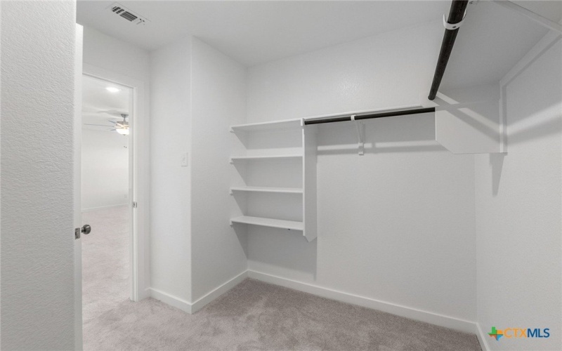 140 Green Berets Bend, Jarrell, TX 76537, 4 Bedrooms Bedrooms, ,3 BathroomsBathrooms,Residential,For Sale,140 Green Berets Bend,0,602532