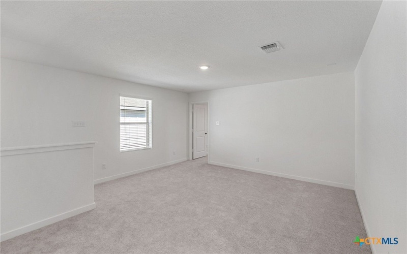 140 Green Berets Bend, Jarrell, TX 76537, 4 Bedrooms Bedrooms, ,3 BathroomsBathrooms,Residential,For Sale,140 Green Berets Bend,0,602532