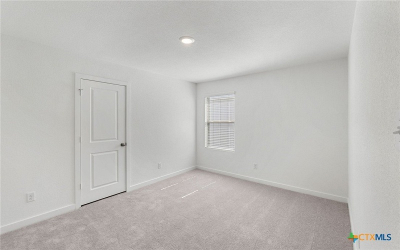 140 Green Berets Bend, Jarrell, TX 76537, 4 Bedrooms Bedrooms, ,3 BathroomsBathrooms,Residential,For Sale,140 Green Berets Bend,0,602532