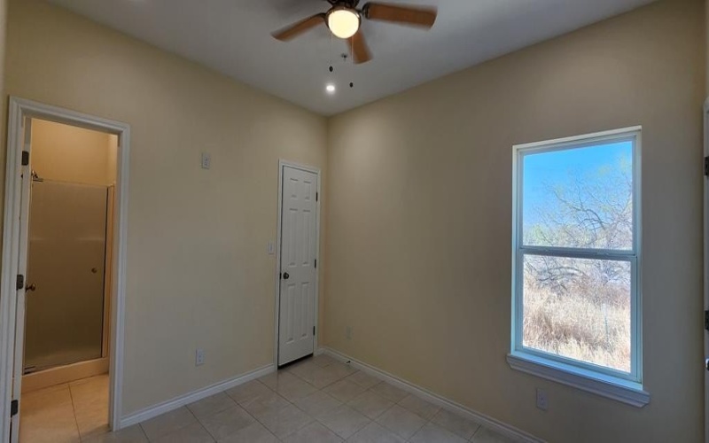 118 Grass Valley Rd 110, Eagle Pass, TX 78852, 2 Bedrooms Bedrooms, ,2 BathroomsBathrooms,Residential,For Sale,118 Grass Valley Rd 110,0,83026