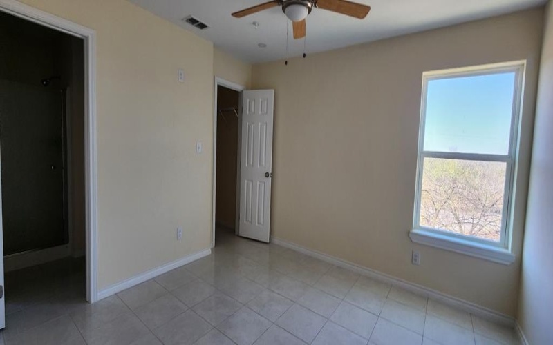 118 Grass Valley Rd 112, Eagle Pass, TX 78852, 2 Bedrooms Bedrooms, ,2 BathroomsBathrooms,Residential,For Sale,118 Grass Valley Rd 112,0,83027