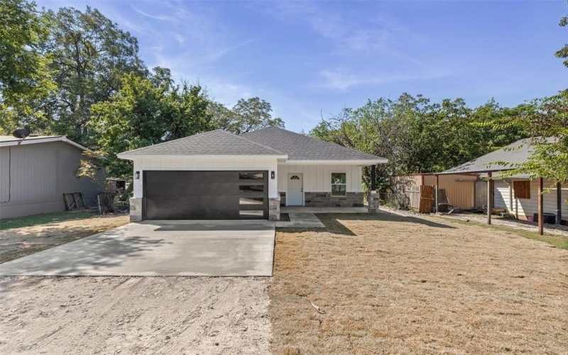 506 2nd Street, Moody, TX 76557, 3 Bedrooms Bedrooms, ,2 BathroomsBathrooms,Residential,For Sale,506 2nd Street,0,21080593