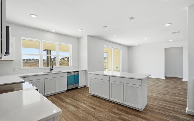 112 Trumpet Court, Paradise, TX 76073, 4 Bedrooms Bedrooms, ,5 BathroomsBathrooms,Residential,For Sale,112 Trumpet Court,0,21101258