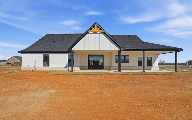 112 Trumpet Court, Paradise, TX 76073, 4 Bedrooms Bedrooms, ,5 BathroomsBathrooms,Residential,For Sale,112 Trumpet Court,0,21101258