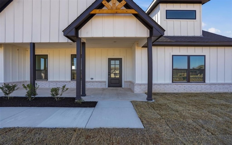 112 Trumpet Court, Paradise, TX 76073, 4 Bedrooms Bedrooms, ,5 BathroomsBathrooms,Residential,For Sale,112 Trumpet Court,0,21101258