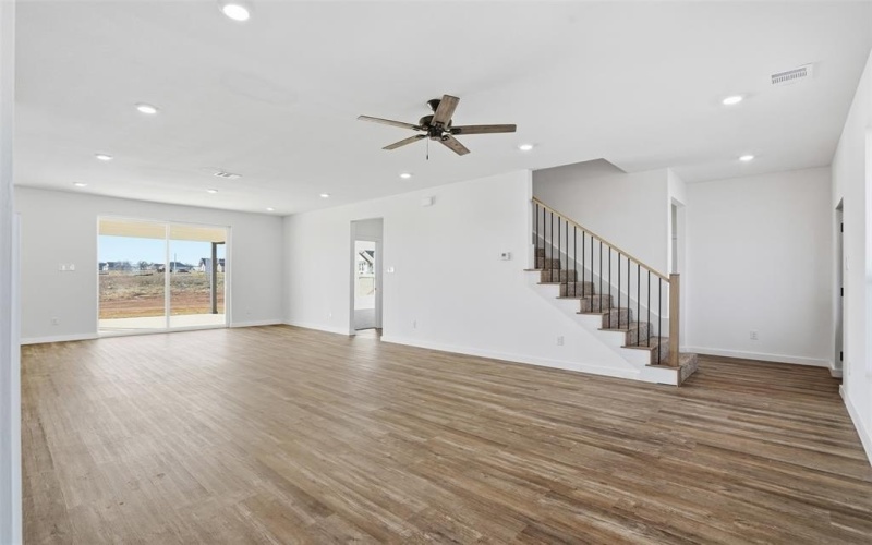 112 Trumpet Court, Paradise, TX 76073, 4 Bedrooms Bedrooms, ,5 BathroomsBathrooms,Residential,For Sale,112 Trumpet Court,0,21101258