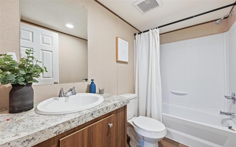 279 Carlisle Court, Springtown, TX 76082, 4 Bedrooms Bedrooms, ,2 BathroomsBathrooms,Residential,For Sale,279 Carlisle Court,0,21128090