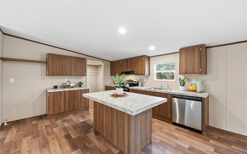 279 Carlisle Court, Springtown, TX 76082, 4 Bedrooms Bedrooms, ,2 BathroomsBathrooms,Residential,For Sale,279 Carlisle Court,0,21128090